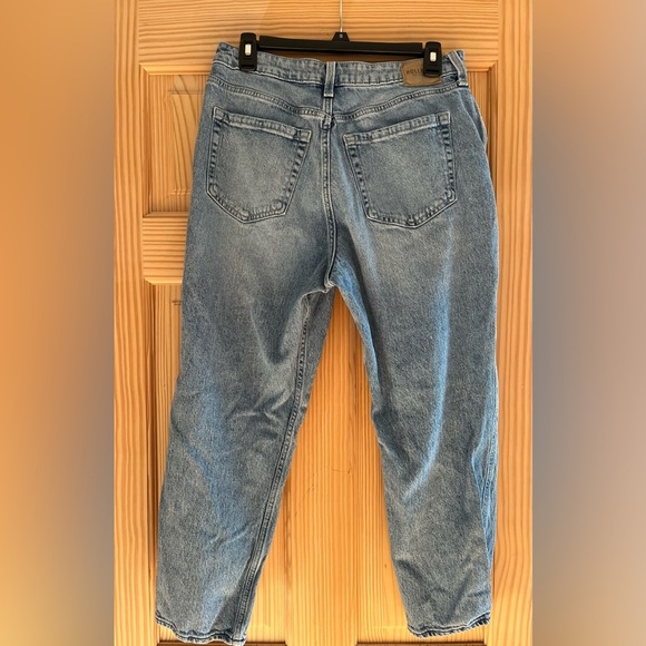 Hollister Curvy High Rise Vintage Stretch Mom Jean Size 30 - Picture 5 of 5